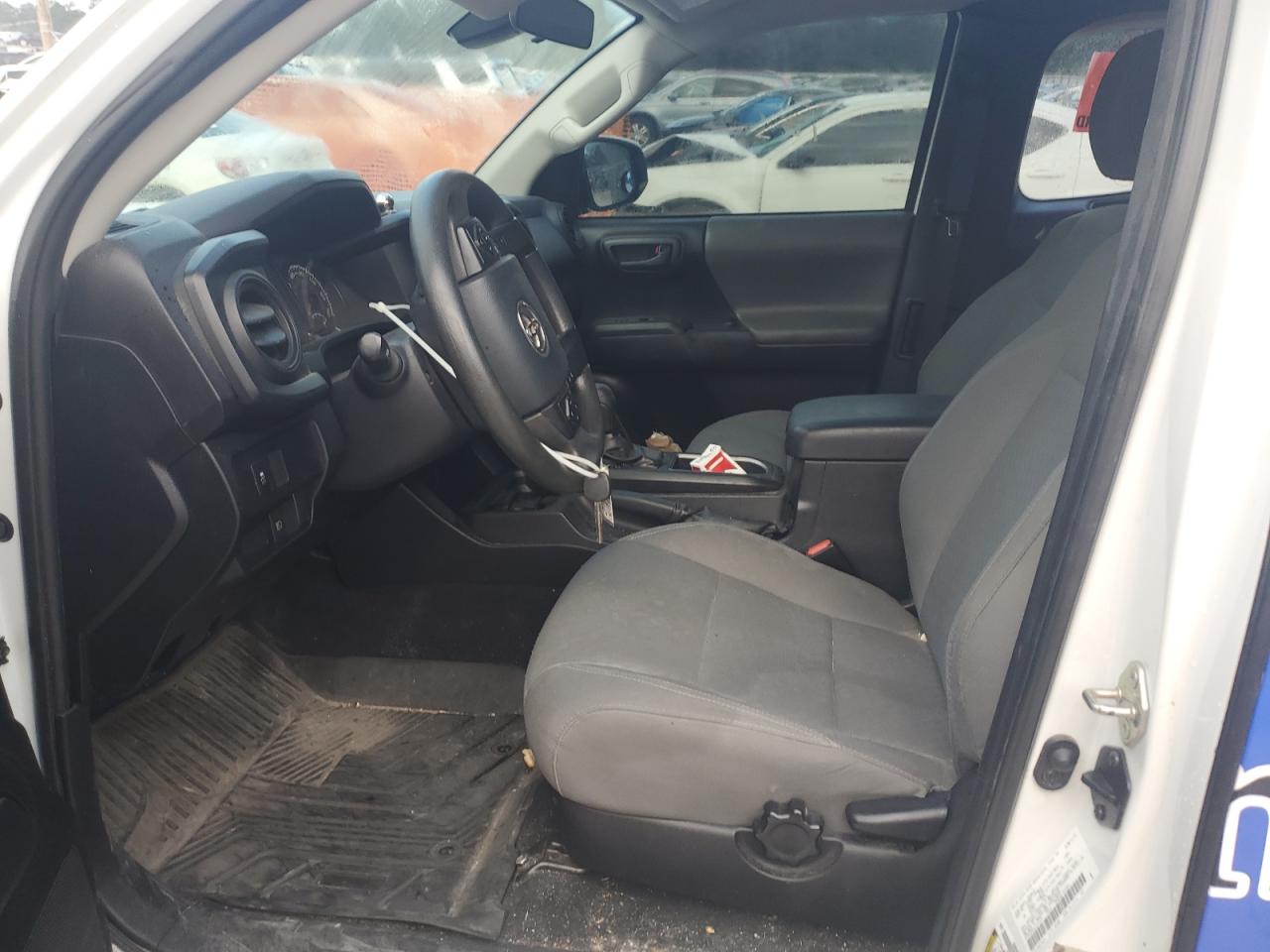 TOYOTA TACOMA ACCESS CAB