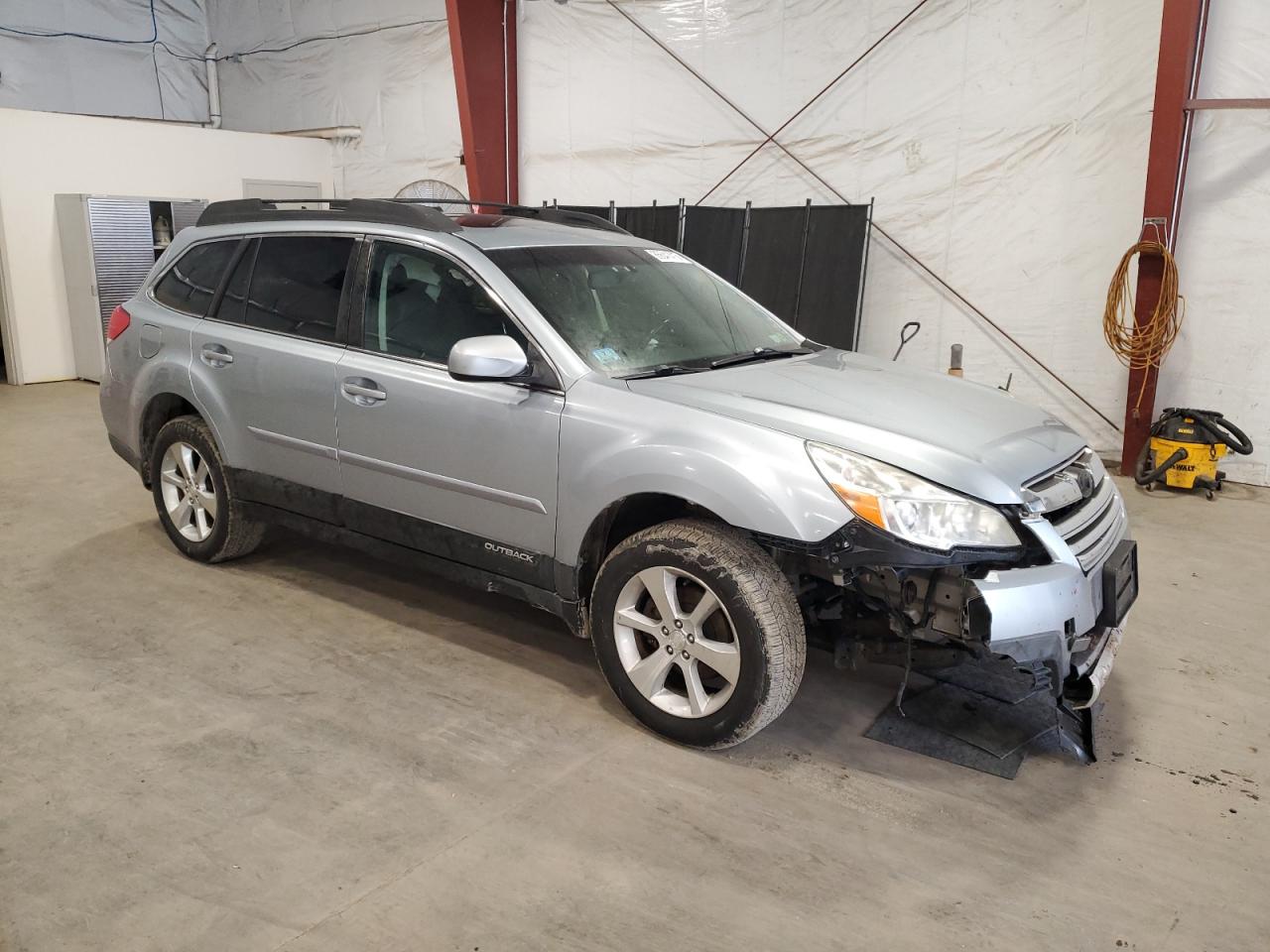 Lot #3311595772 2013 SUBARU OUTBACK 2.