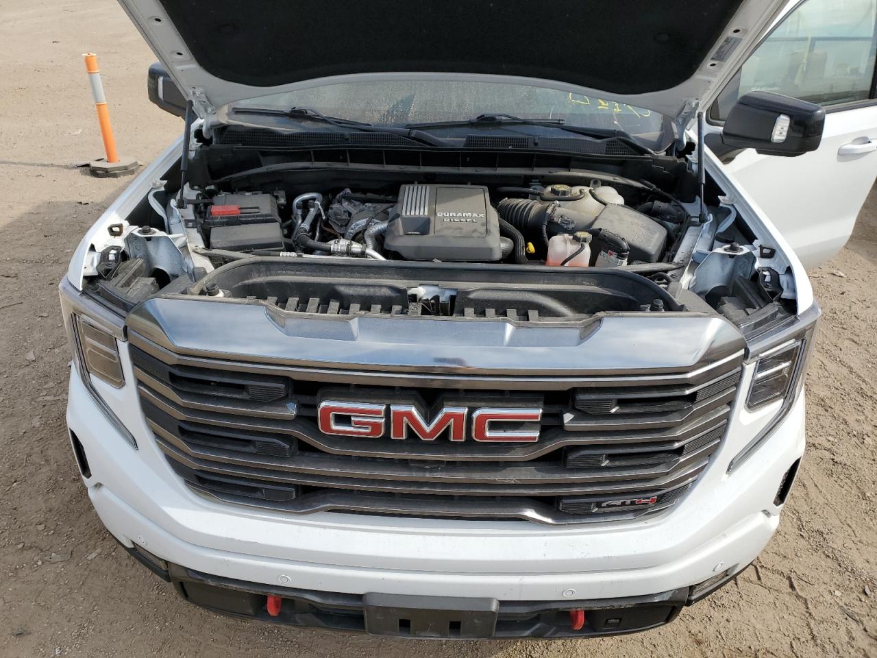 GMC SIERRA K1500 AT4