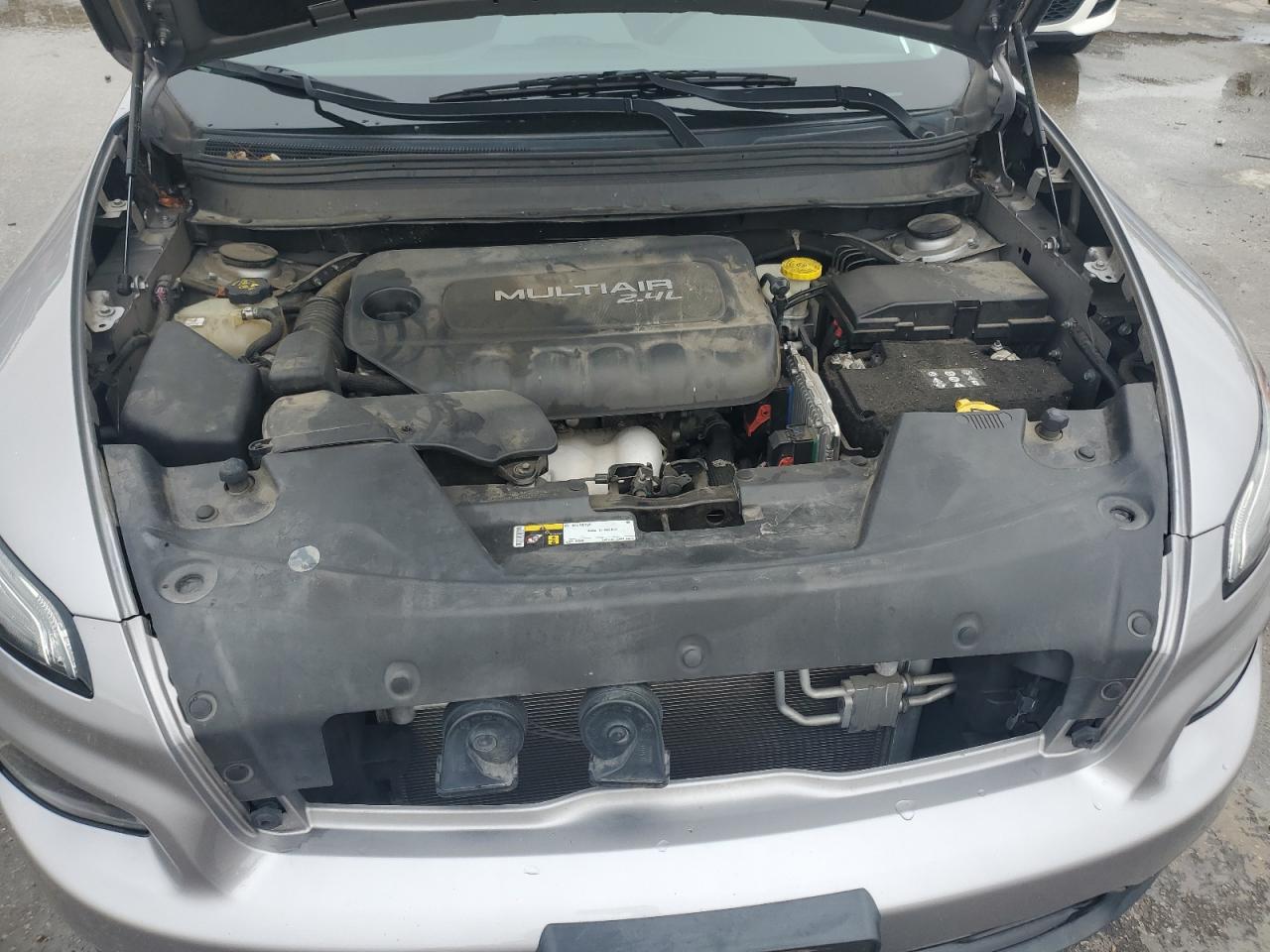 JEEP GRAND CHEROKEE LATITUDE