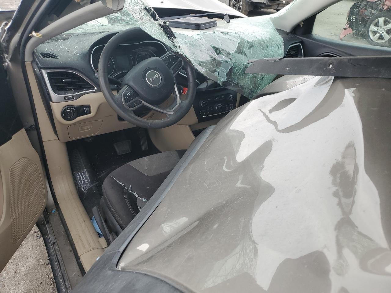 JEEP GRAND CHEROKEE LATITUDE