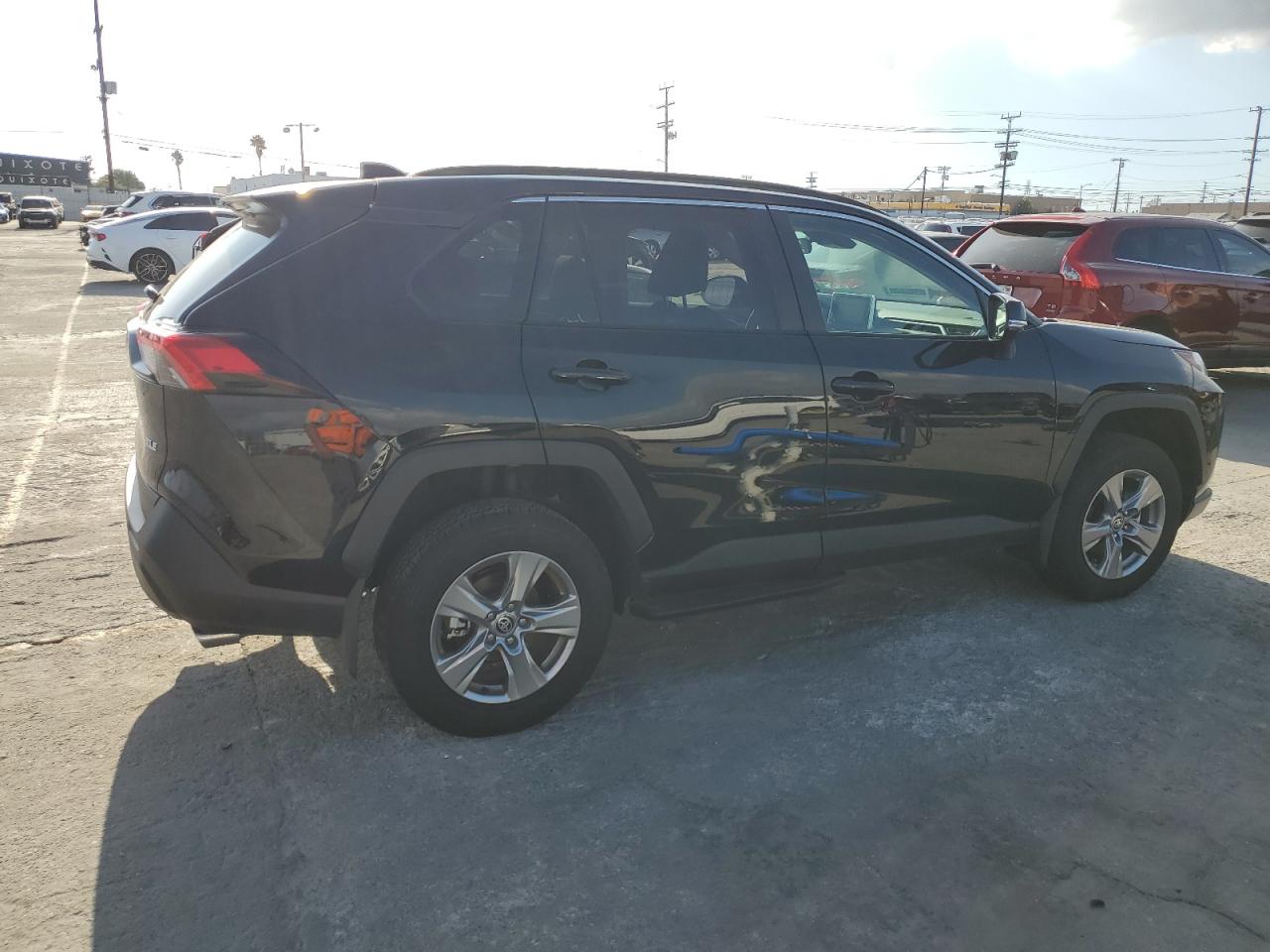 TOYOTA RAV4 XLE