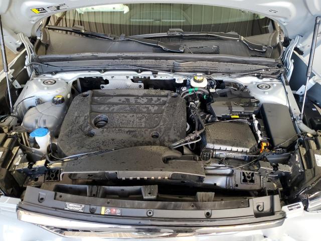 2025 VOLVO XC40 PLUS #3303903730