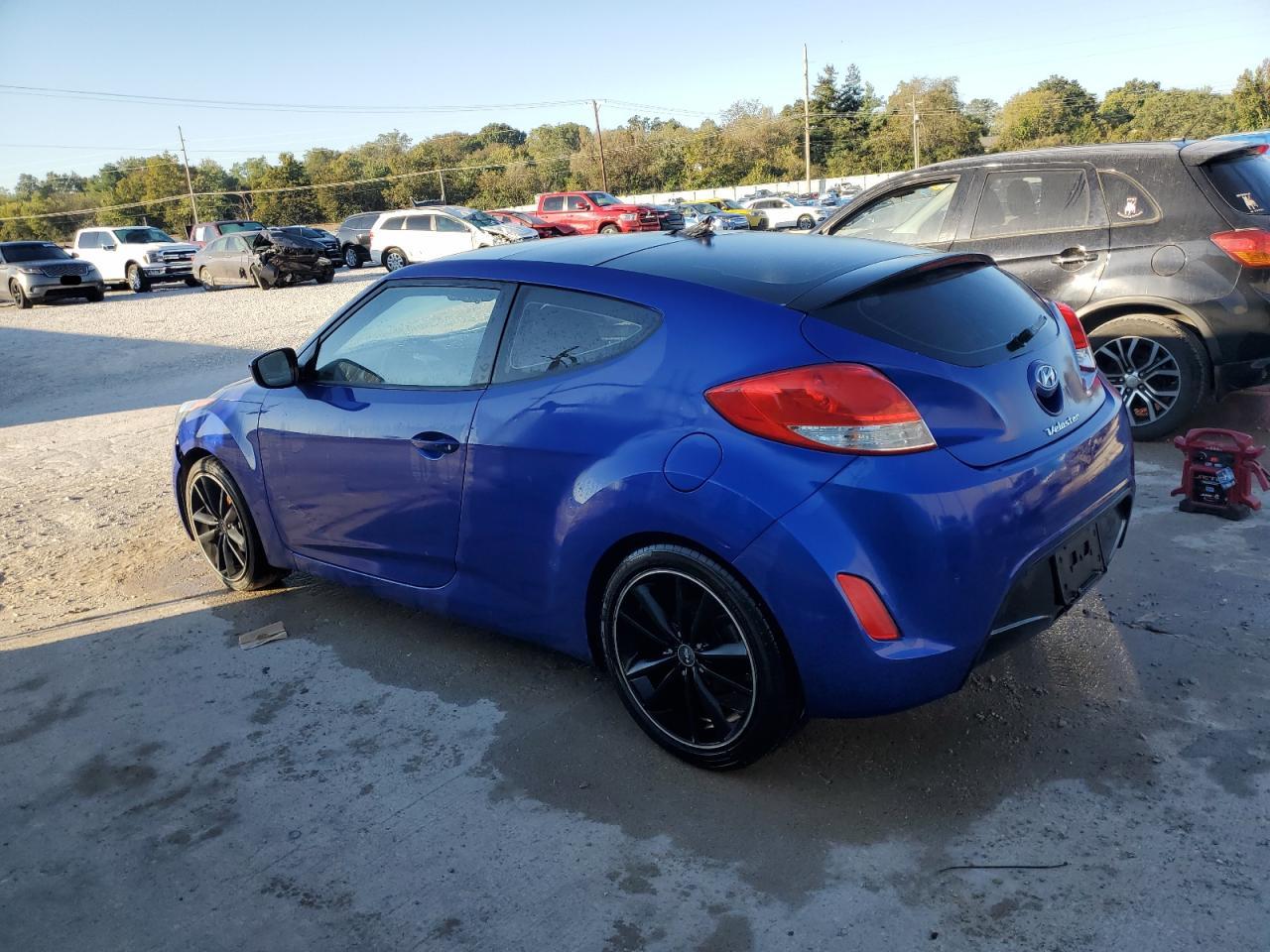 HYUNDAI VELOSTER