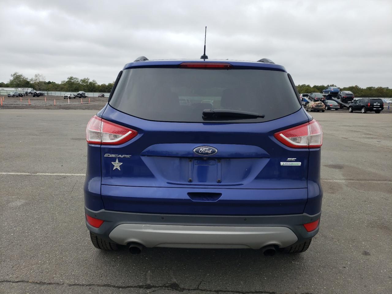 FORD ESCAPE SE