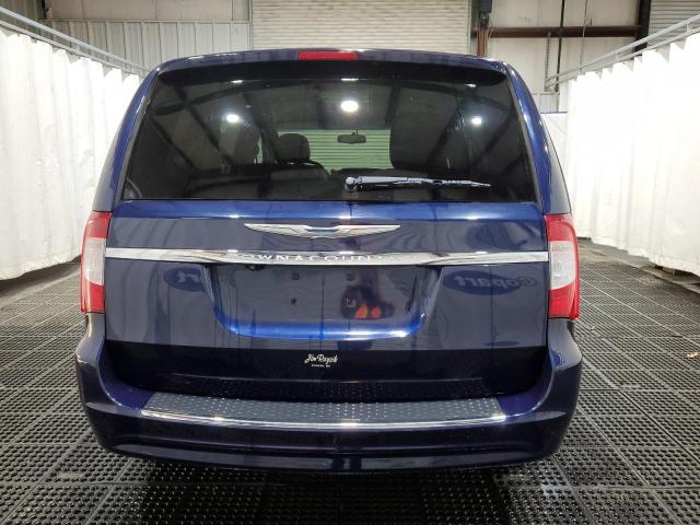 2015 CHRYSLER TOWN & COU #3303627929