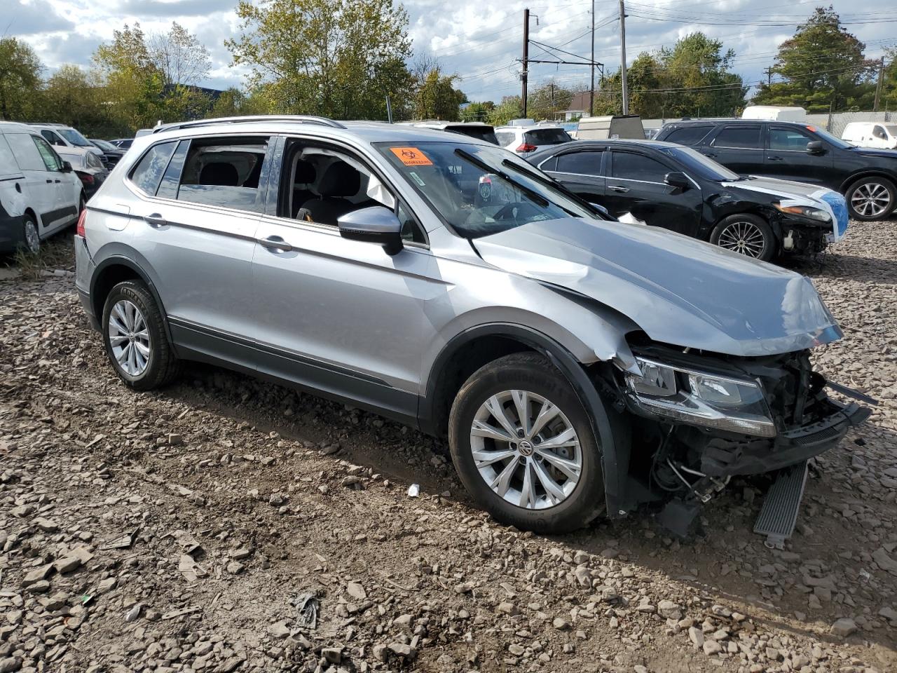 VOLKSWAGEN TIGUAN S