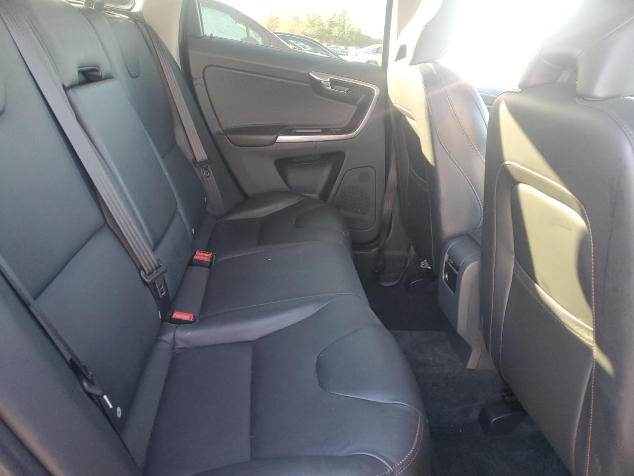 VOLVO XC60 T6 DYNAMIC