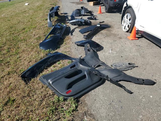 2019 HONDA PASSPORT S 5FNYF8H28KB012374