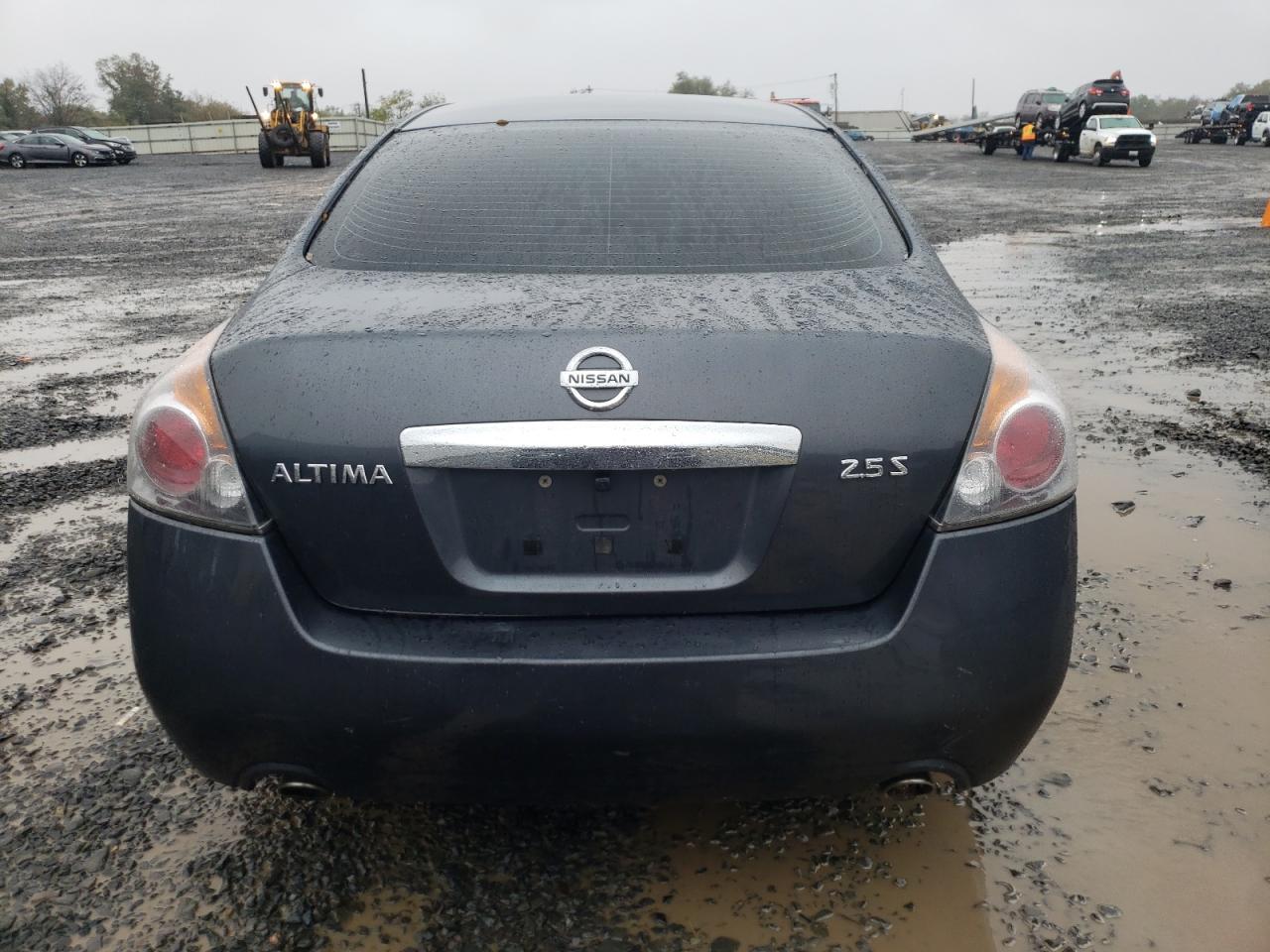 NISSAN ALTIMA BASE