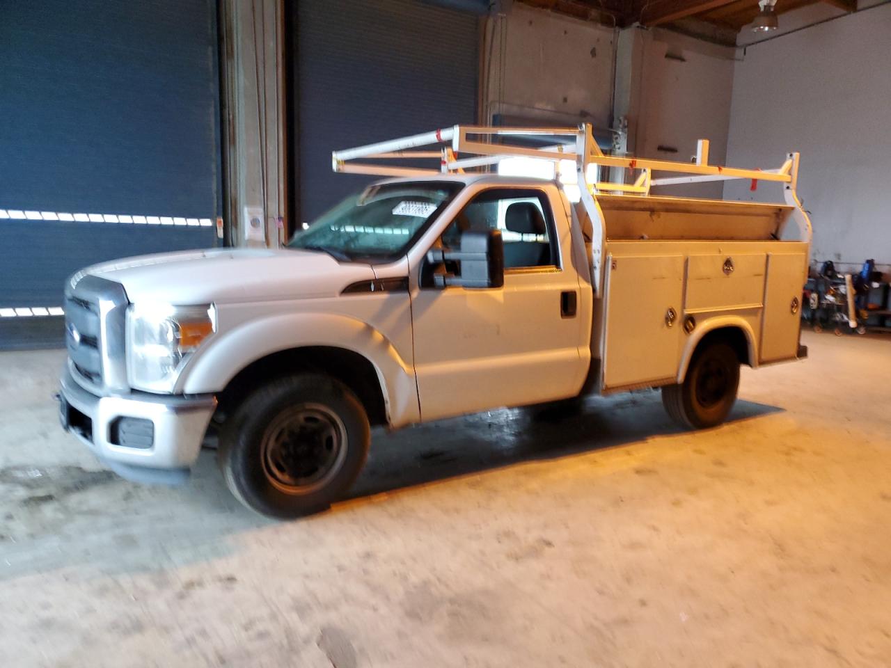 FORD F-250 SUPER DUTY