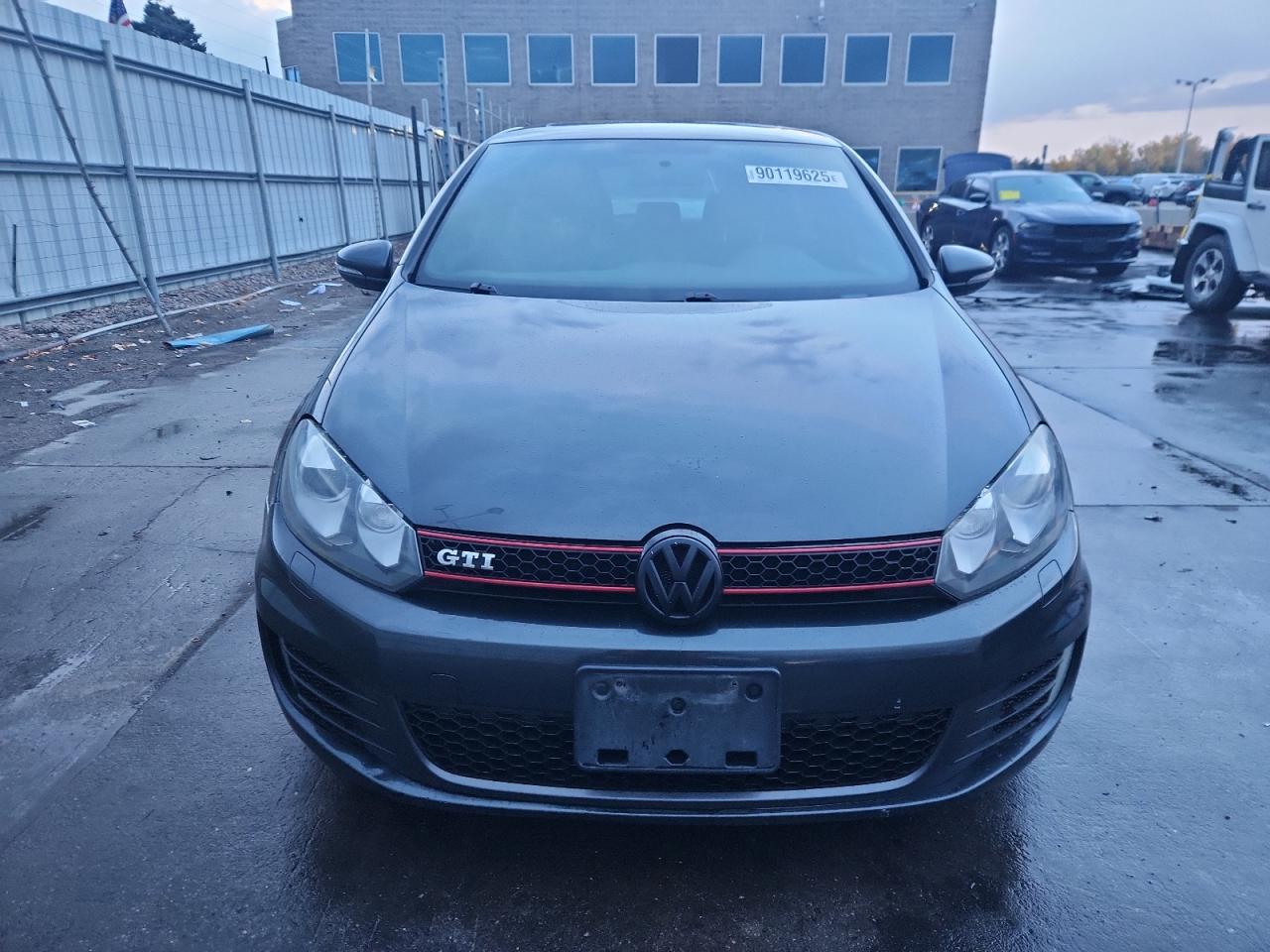 VOLKSWAGEN GOLF GTI