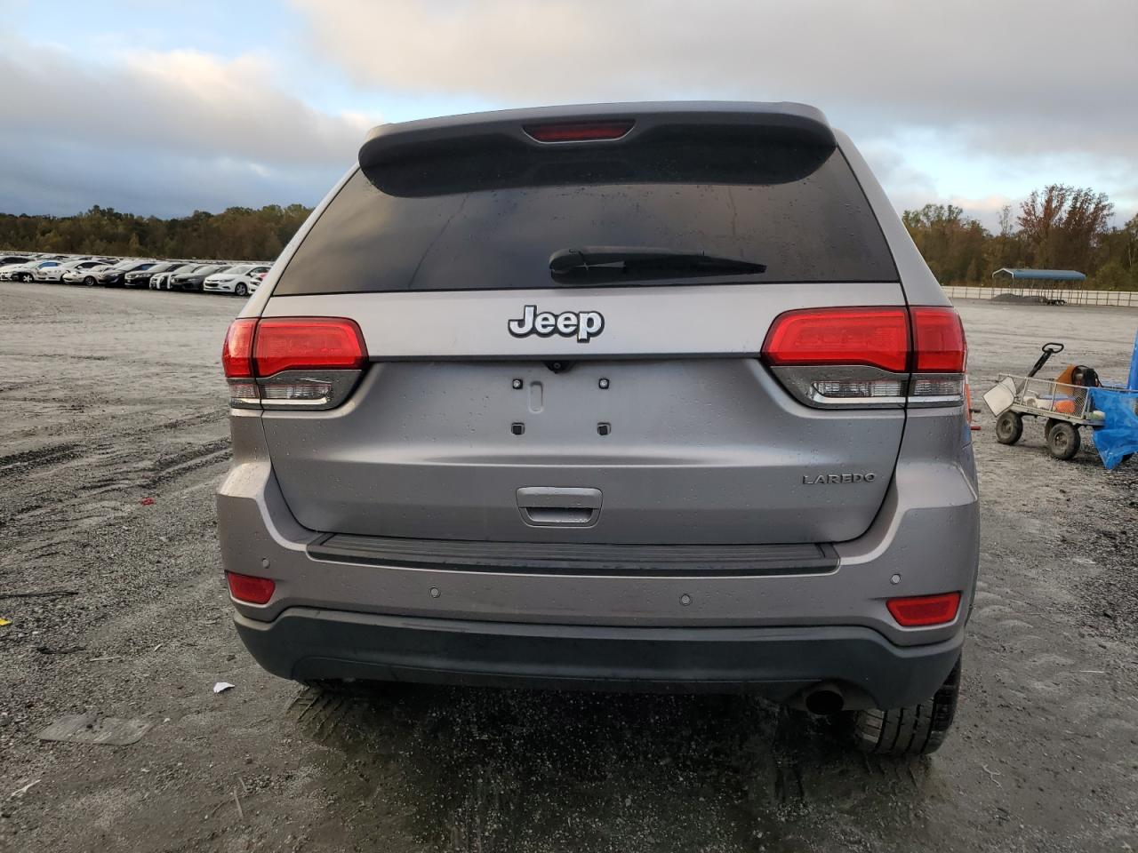 JEEP GRAND CHEROKEE LAREDO