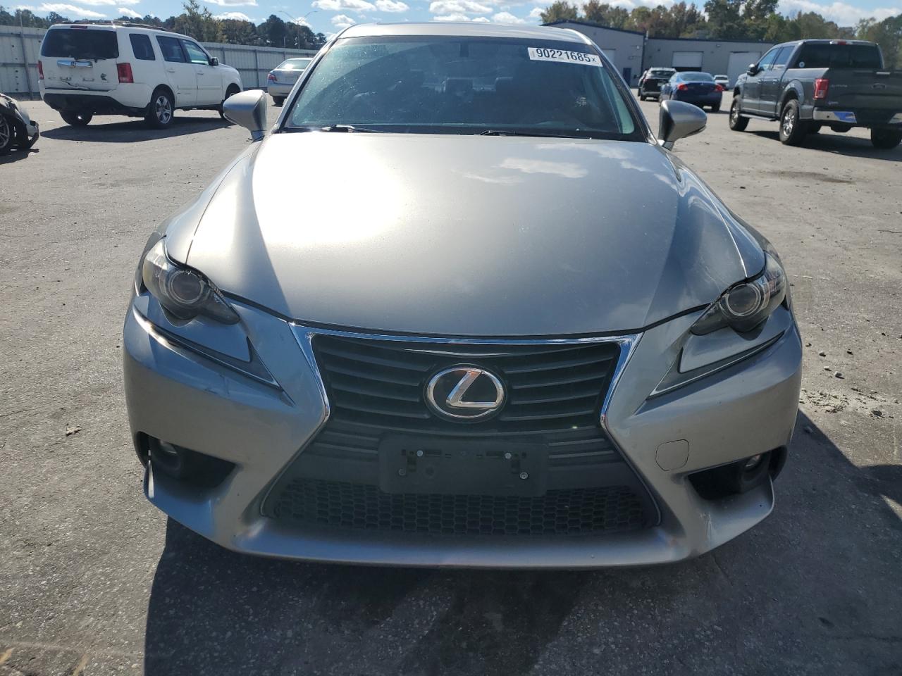 LEXUS IS 200T