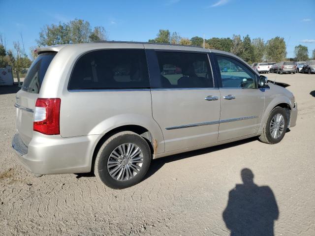 2014 CHRYSLER TOWN & COU - 2C4RC1CG1ER453439