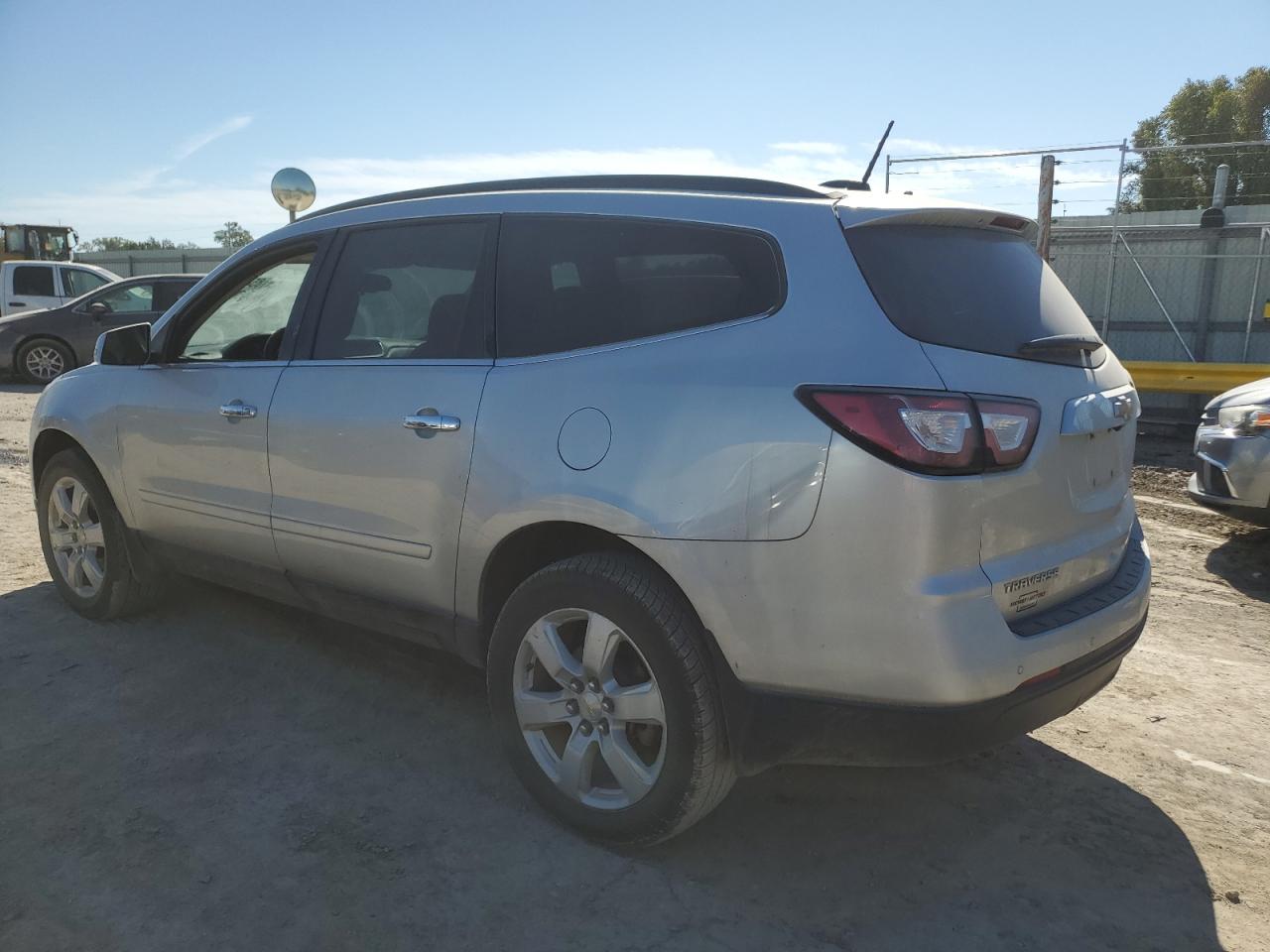 CHEVROLET TRAVERSE LT