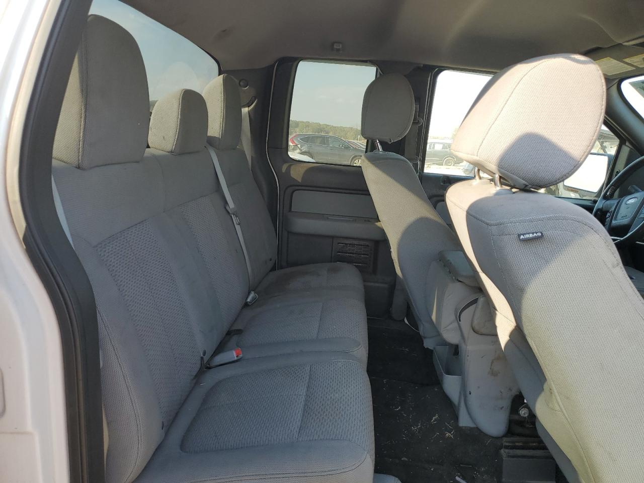 FORD F-150 SUPER CAB