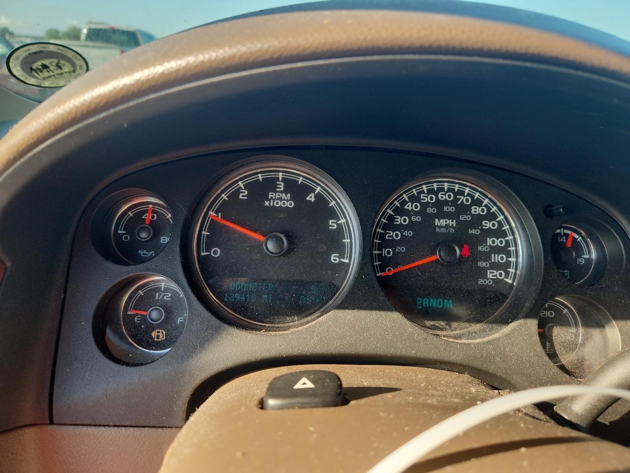 CHEVROLET TAHOE C1500 LS