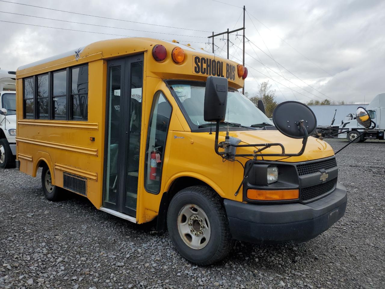 Lot #3271595390 2013 CHEVROLET MINOTOUR G3500