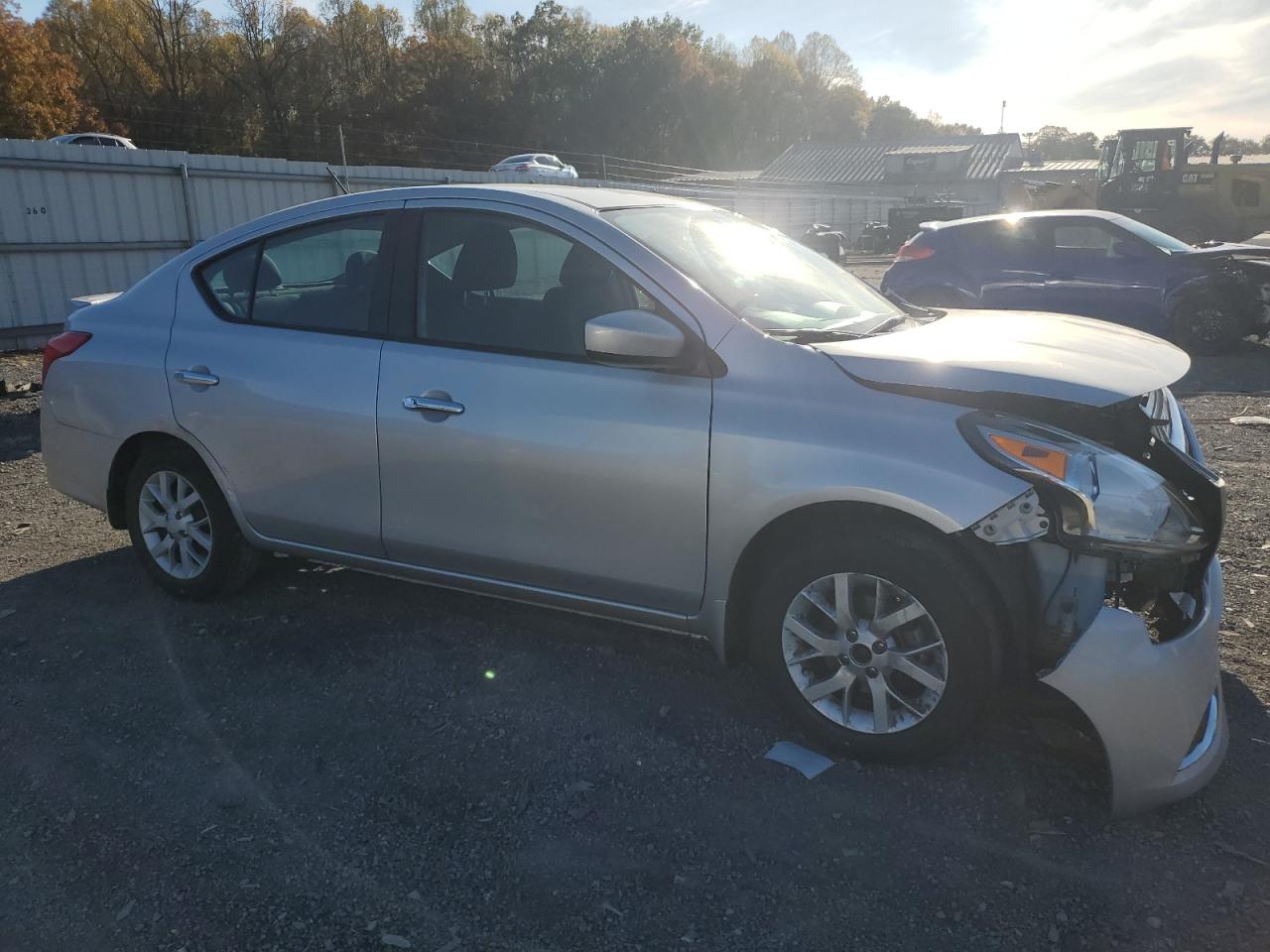 NISSAN VERSA S