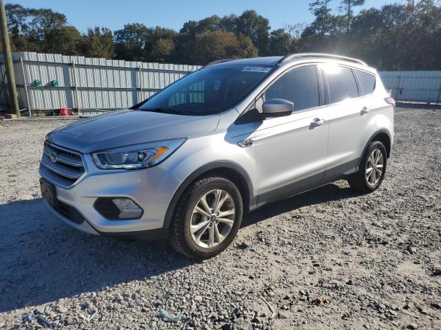 Global Auto Auctions: 2018 FORD ESCAPE SEL