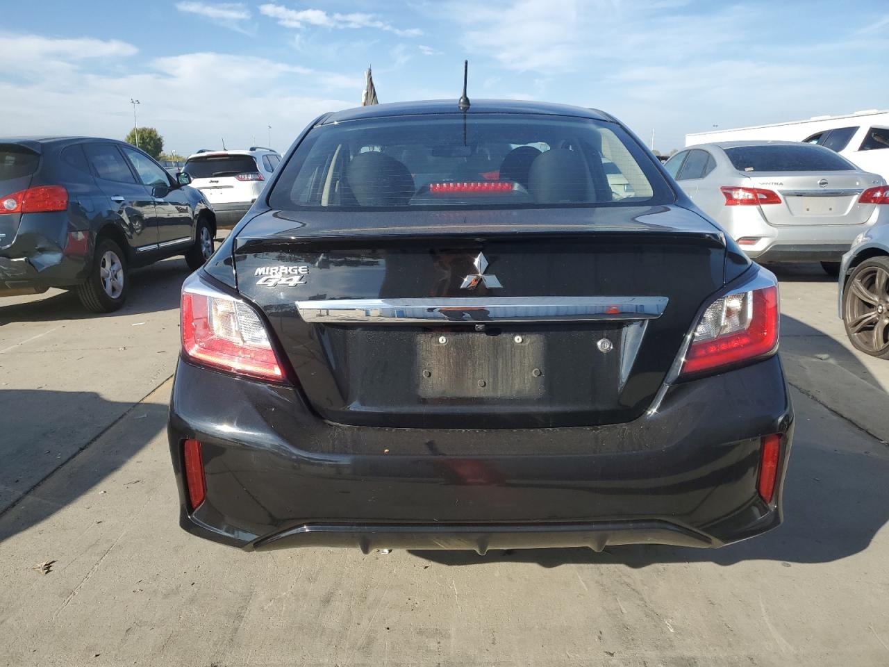 MITSUBISHI MIRAGE G4 ES