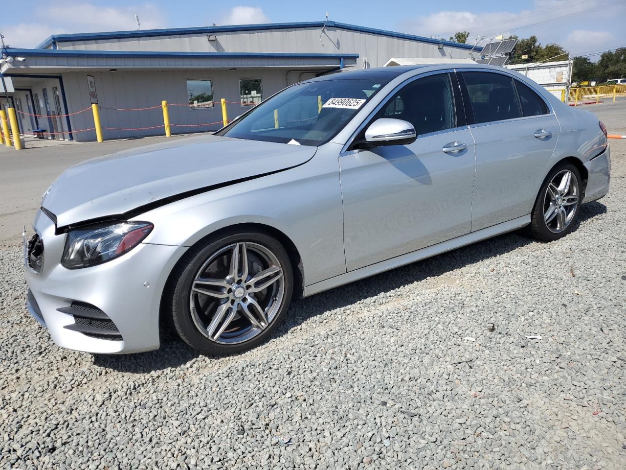 MERCEDES-BENZ E-CLASS 300