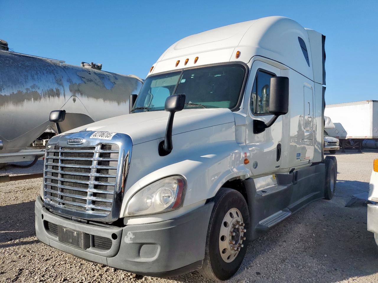 Lot #3279554235 2016 FREIGHTLINER CASCADIA 1