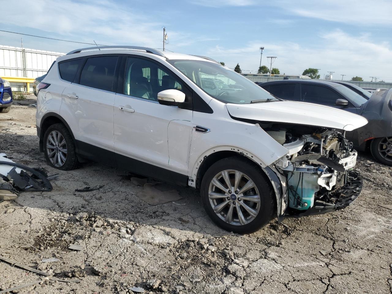 FORD ESCAPE TITANIUM