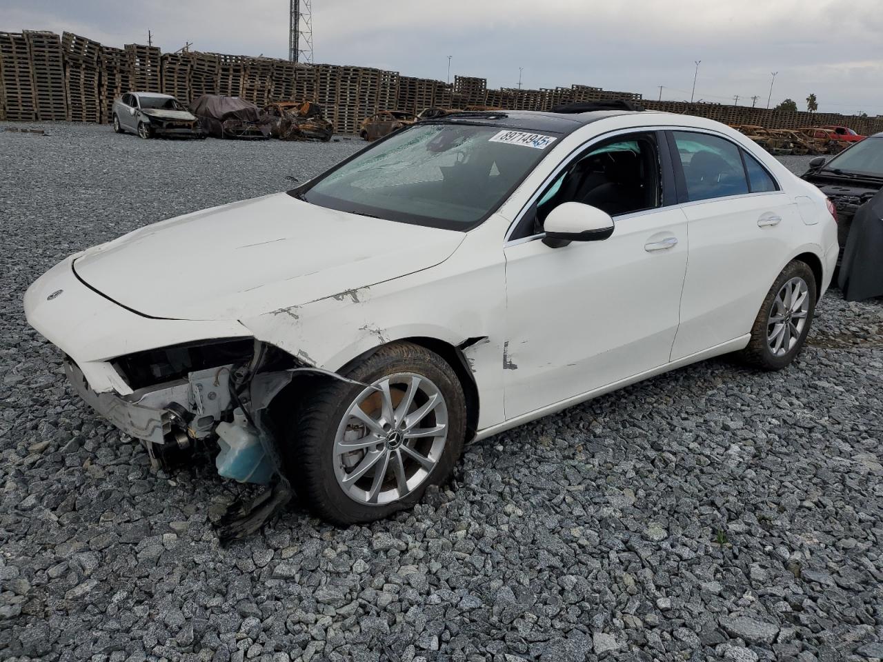 MERCEDES-BENZ A-CLASS 220