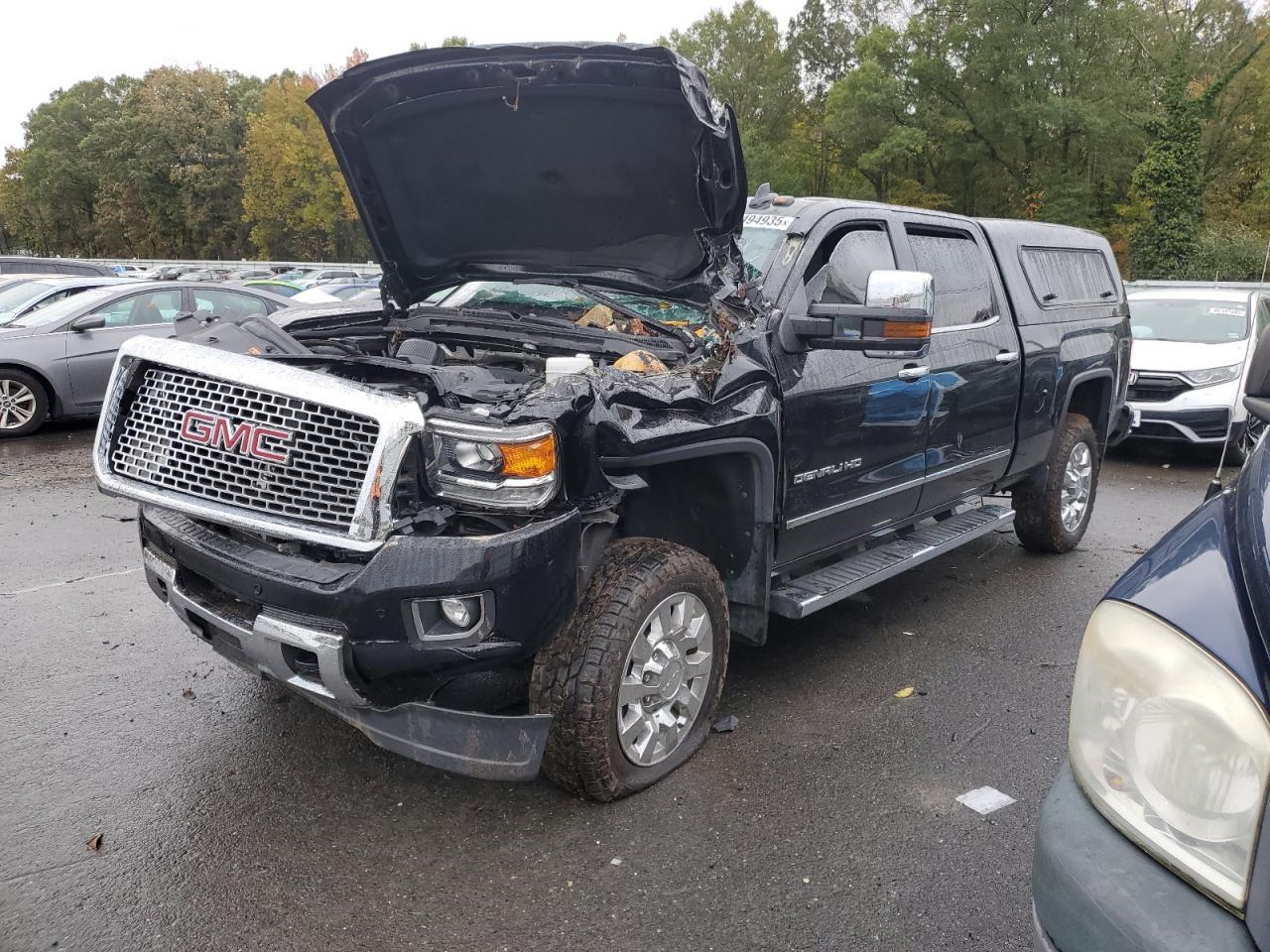 GMC SIERRA K2500 DENALI