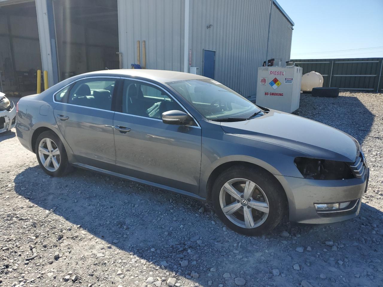 VOLKSWAGEN PASSAT S