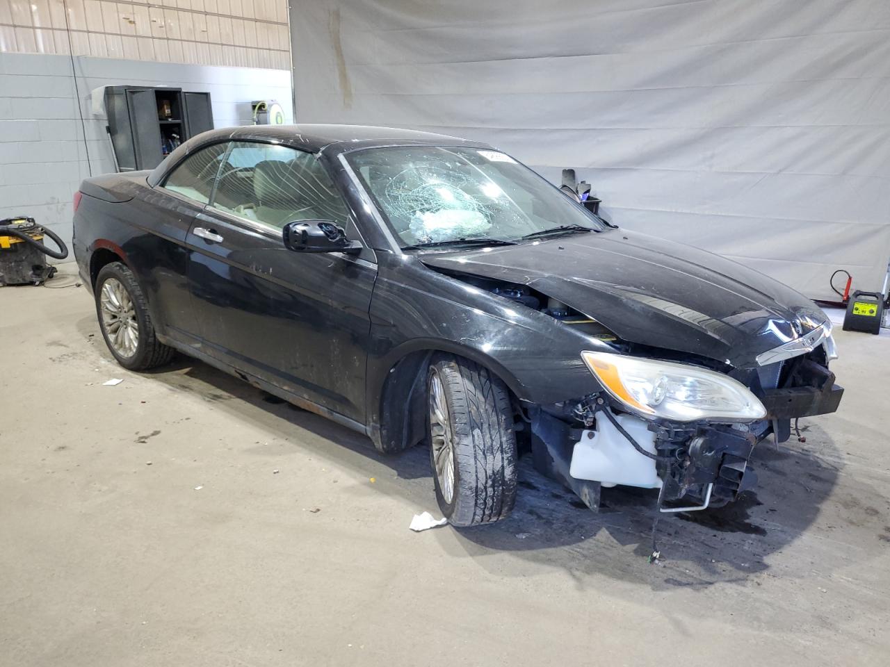 CHRYSLER 200 LIMITED