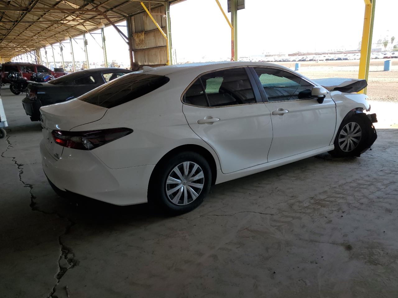 TOYOTA CAMRY LE