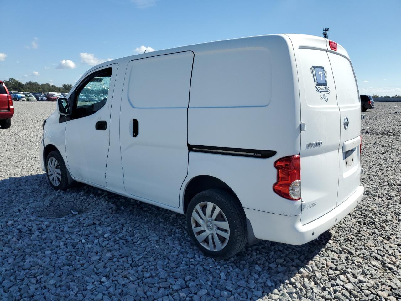 NISSAN NV200 2.5S