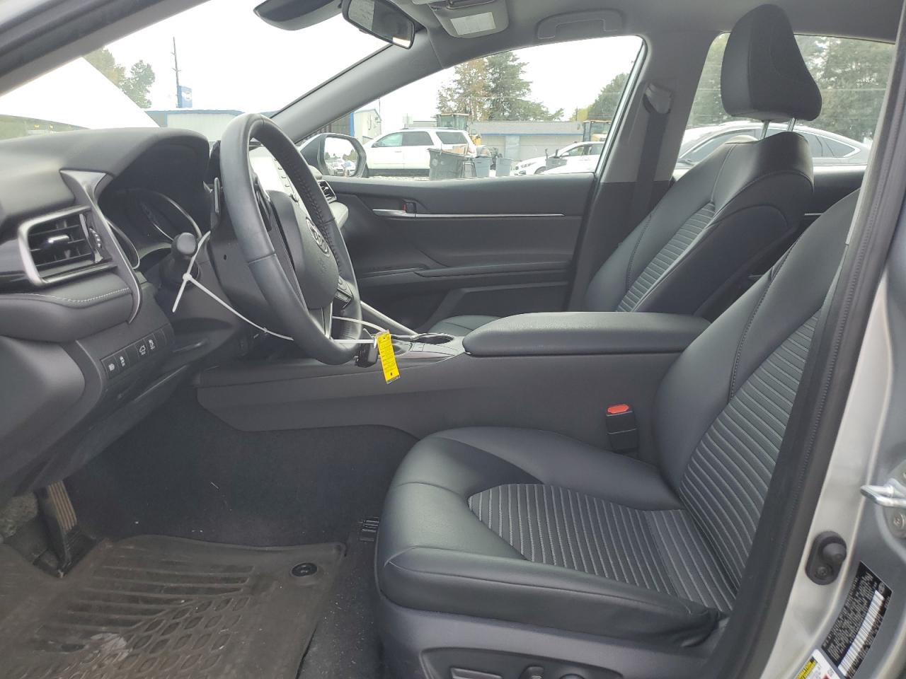 TOYOTA CAMRY SE NIGHT SHADE