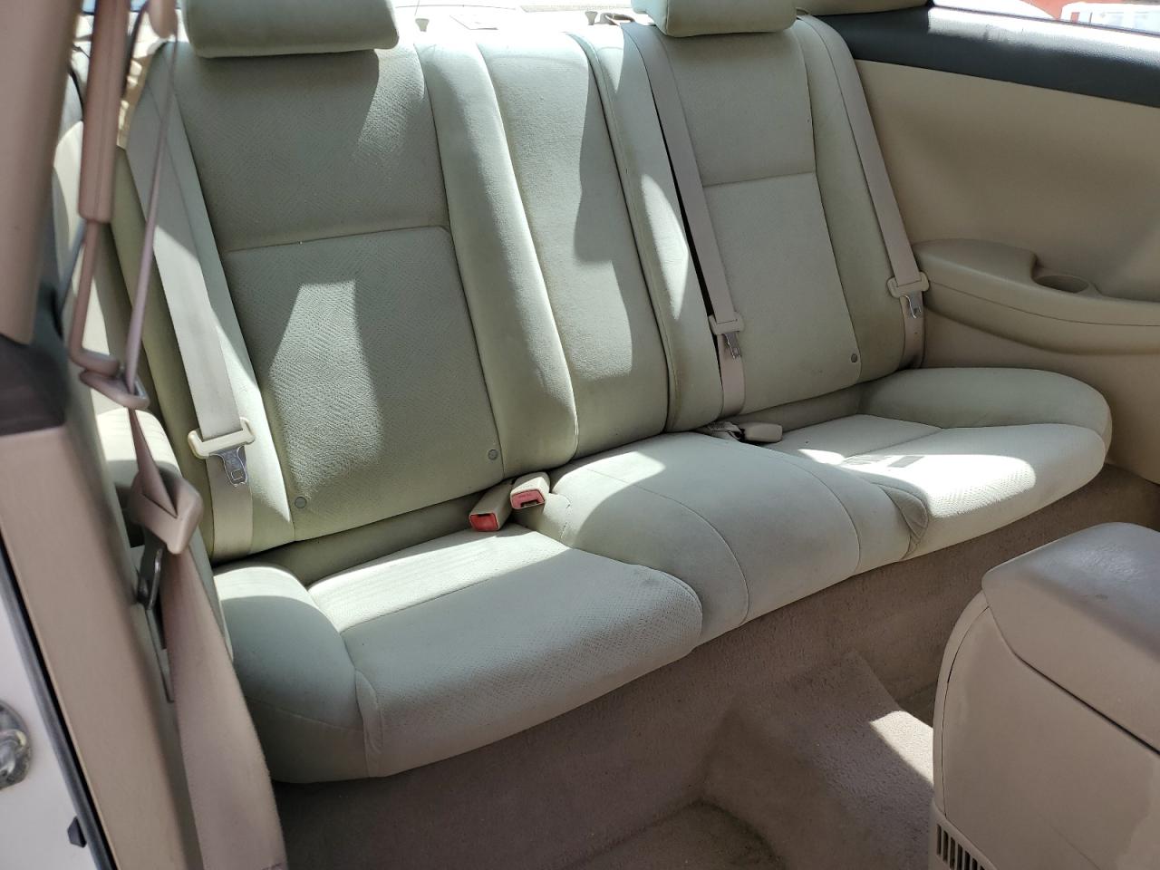 Lot #3302798918 2004 TOYOTA CAMRY SOLA