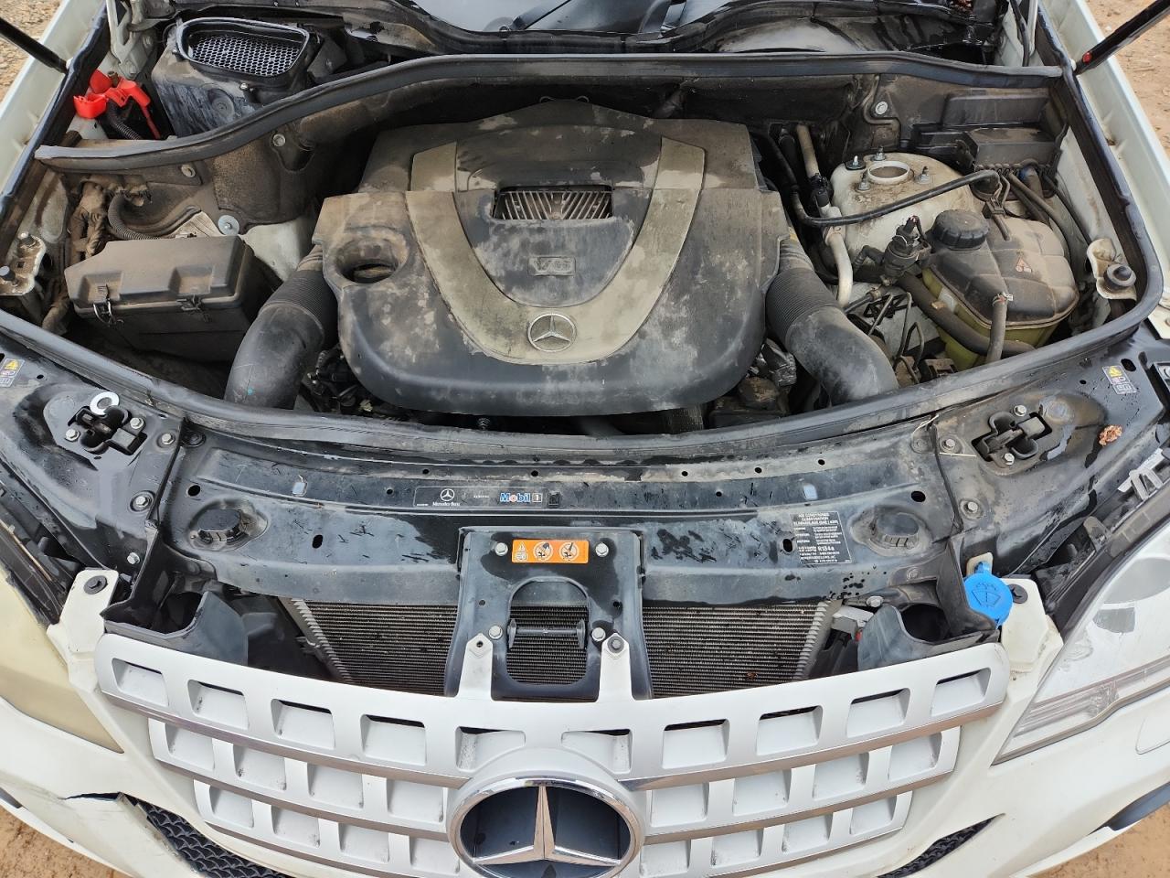 MERCEDES-BENZ M-CLASS 350