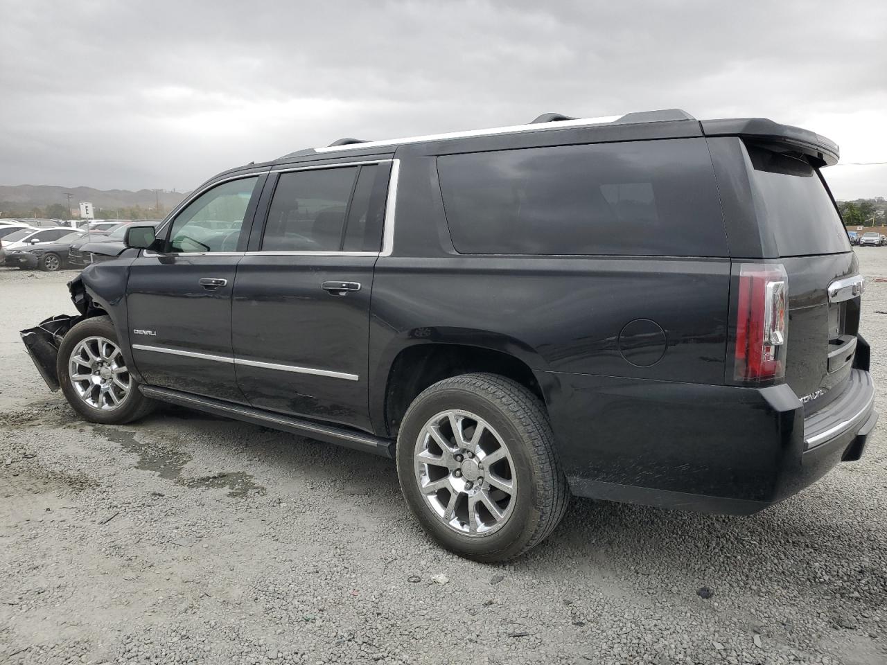 GMC YUKON DENALI