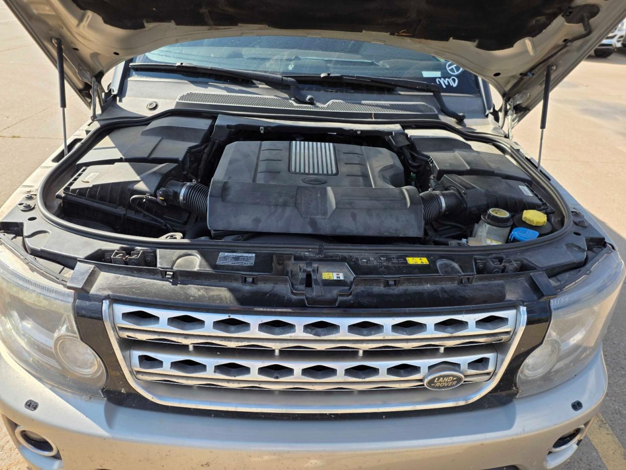 LAND ROVER LR4 HSE LUXURY