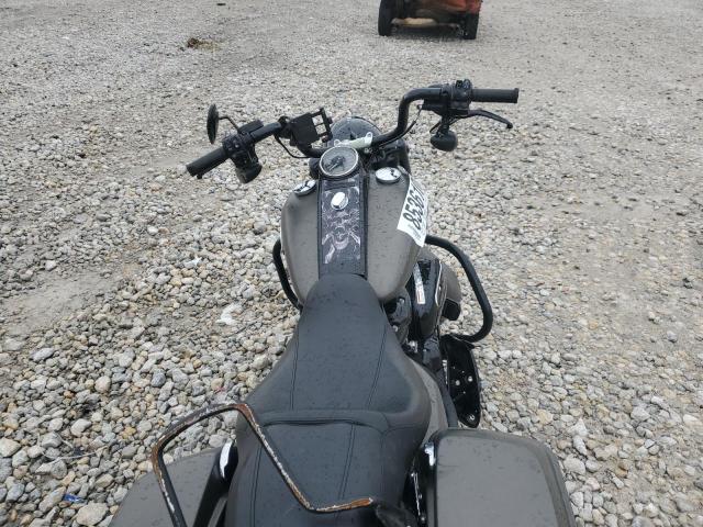 2018 HARLEY-DAVIDSON FLHRXS - 1HD1KVC1XJB683443