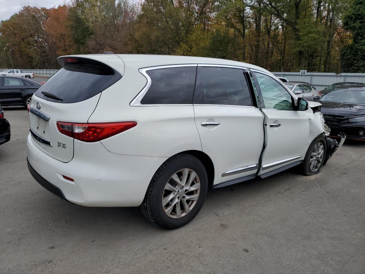 INFINITI JX35