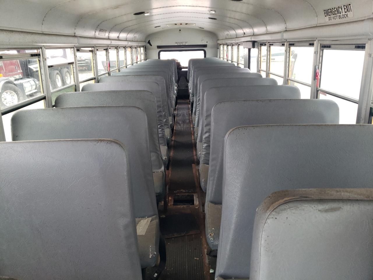 Lot #3279582325 2012 THOMAS SAF-T-LINER HDX