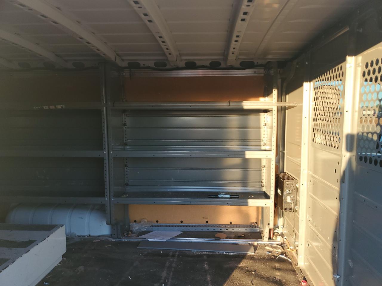 NISSAN NV1500 1500 S