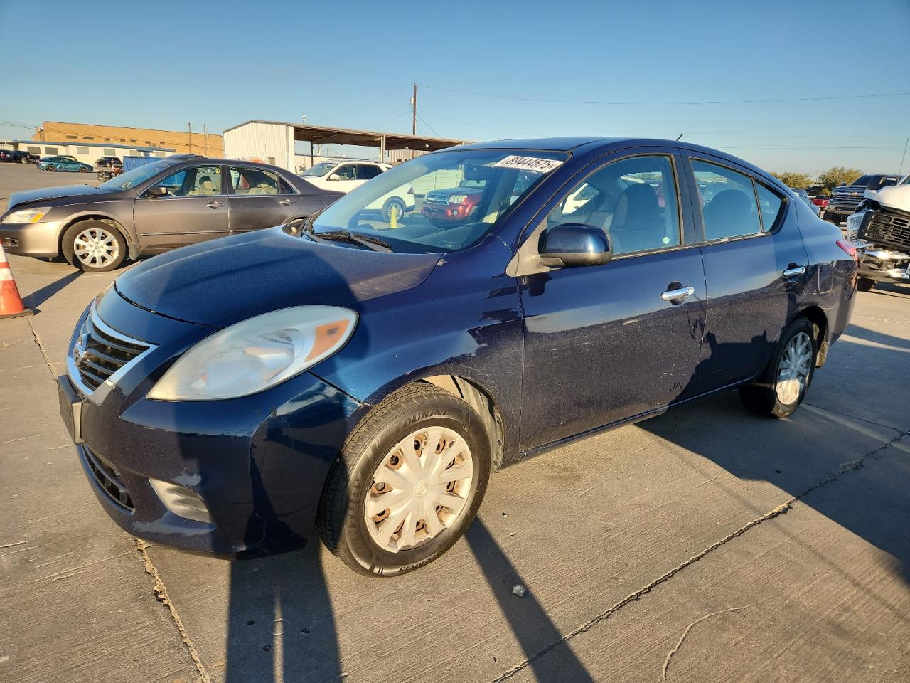 NISSAN VERSA S