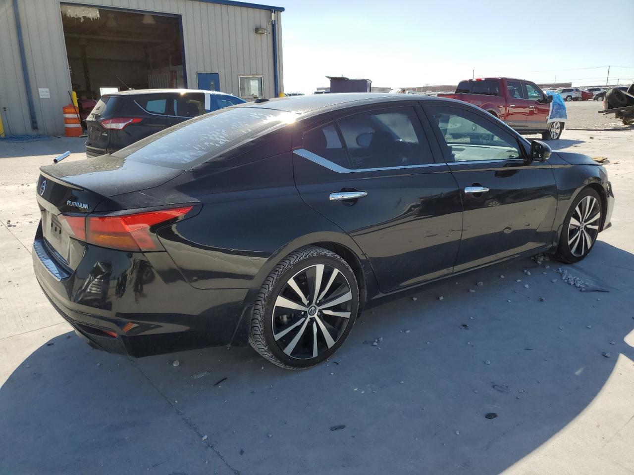 NISSAN ALTIMA PLATINUM