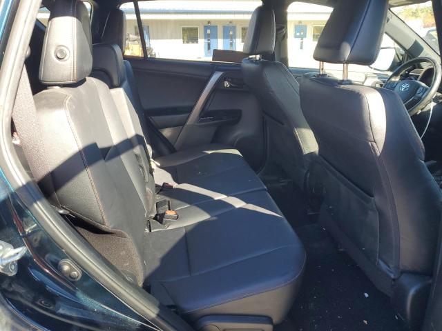 2018 TOYOTA RAV4 SE - JTMJFREV0JJ228720