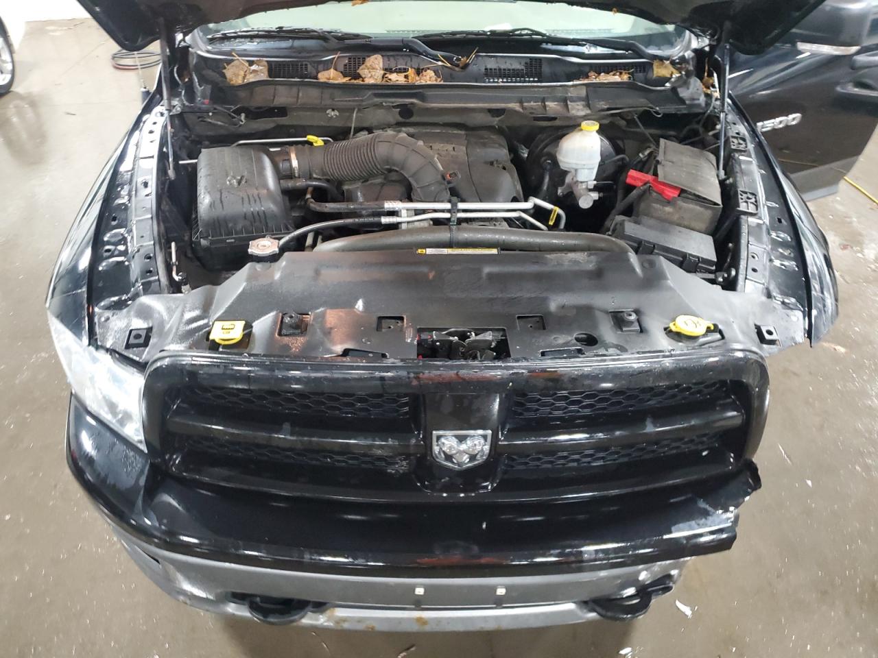 DODGE RAM 1500 SLT