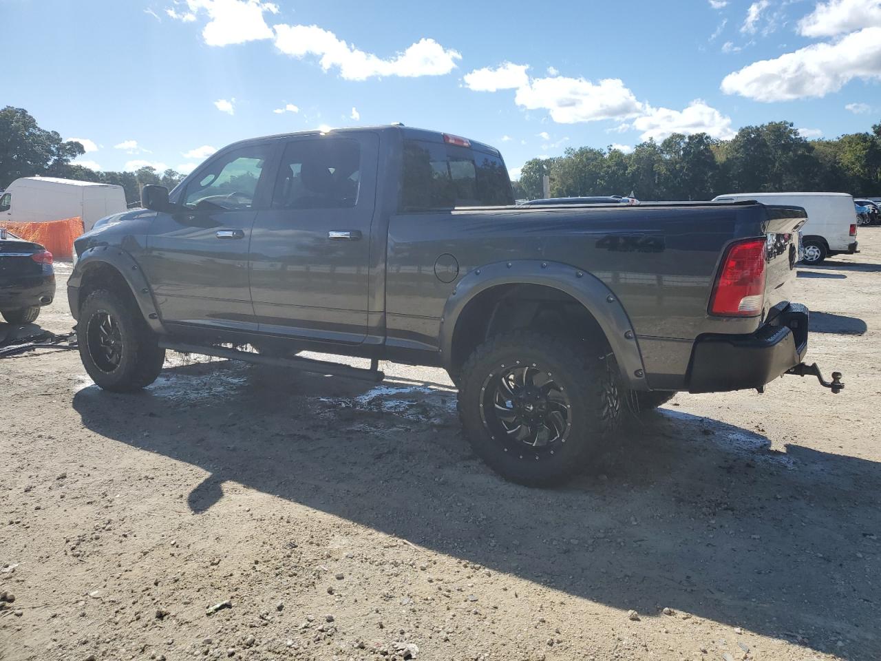 RAM 1500 SLT