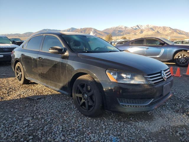 2013 VOLKSWAGEN PASSAT S - 1VWAP7A35DC117723